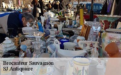 Brocanteur  64230